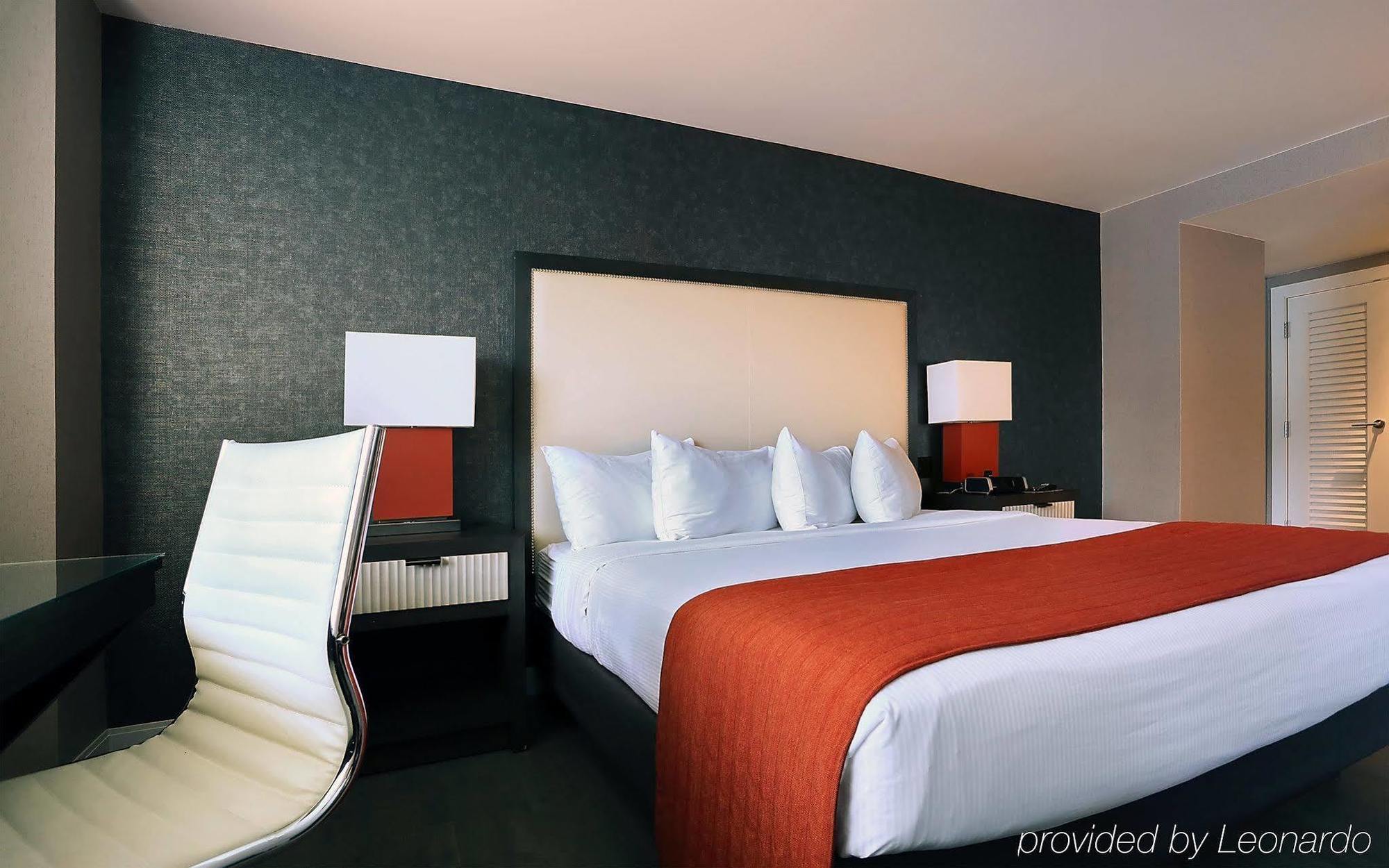 Avenue Suites Georgetown Вашингтон Экстерьер фото